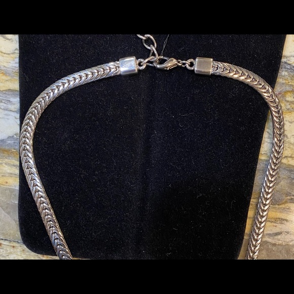 “Confidence” Necklace by Premier Designs - Picture 5 of 5